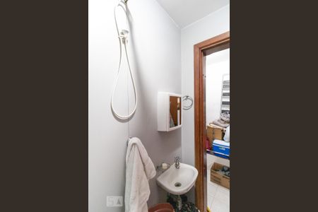 Apartamento para alugar com 154m², 4 quartos e 3 vagasBanheiro de Serviço