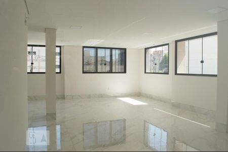 Apartamento para alugar com 76m², 2 quartos e 2 vagasÁrea comum - Salão de festas