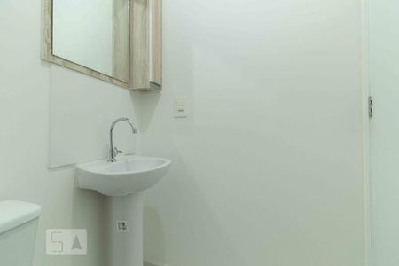 Apartamento para alugar com 55m², 2 quartos e sem vaga Apartamento para alugar com 55m², 2 quartos e sem vagaBanheiro