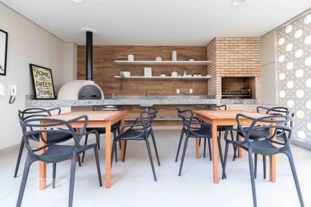 Apartamento para alugar com 55m², 2 quartos e sem vaga Apartamento para alugar com 55m², 2 quartos e sem vagaÁrea comum - Churrasqueira