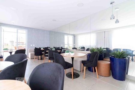 Apartamento para alugar com 55m², 2 quartos e sem vaga Apartamento para alugar com 55m², 2 quartos e sem vagaÁrea comum - Salão de festas