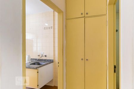 Kitnet - Armários de kitnet/studio para alugar com 1 quarto, 39m² em Centro, Campinas