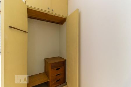 Kitnet - Armários de kitnet/studio para alugar com 1 quarto, 39m² em Centro, Campinas