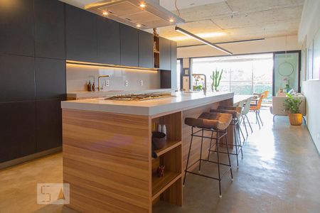 Cozinha de apartamento para alugar com 3 quartos, 156m² em Barra da Tijuca, Rio de Janeiro