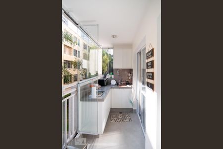 Varanda / Cozinha de apartamento à venda com 1 quarto, 31m² em Jardim Novo Santo Amaro, São Paulo