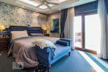 Casa de condomínio à venda com 650m², 3 quartos e 5 vagas Casa de condomínio à venda com 650m², 3 quartos e 5 vagasDormitório