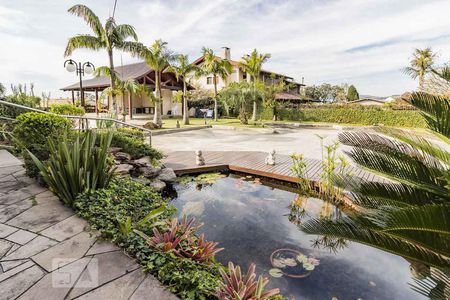 Casa de condomínio à venda com 650m², 3 quartos e 5 vagas Casa de condomínio à venda com 650m², 3 quartos e 5 vagasJardim