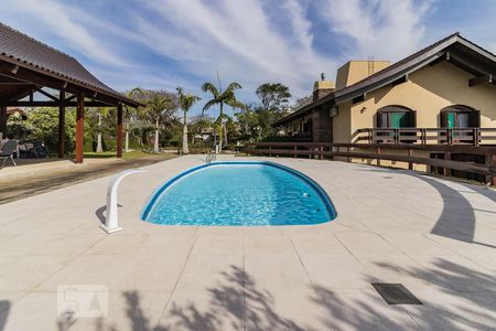 Casa de condomínio à venda com 650m², 3 quartos e 5 vagas Casa de condomínio à venda com 650m², 3 quartos e 5 vagasÁrea comum - Piscina