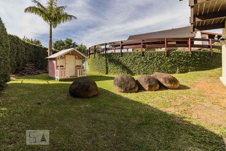Casa de condomínio à venda com 650m², 3 quartos e 5 vagas Casa de condomínio à venda com 650m², 3 quartos e 5 vagasJardim