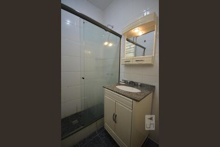 Banheiro de apartamento à venda com 1 quarto, 45m² em Humaitá, Rio de Janeiro