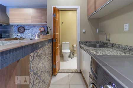 Casa à venda com 195m², 2 quartos e 2 vagasÁrea de Serviço