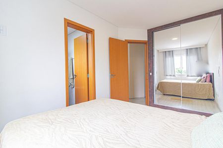Apartamento para alugar com 60m², 3 quartos e 1 vagasuíte