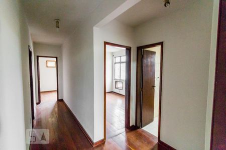 Apartamento para alugar com 124m², 3 quartos e 1 vaga Apartamento para alugar com 124m², 3 quartos e 1 vagaCorredor