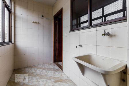Apartamento para alugar com 124m², 3 quartos e 1 vaga Apartamento para alugar com 124m², 3 quartos e 1 vagaÁrea de Serviço