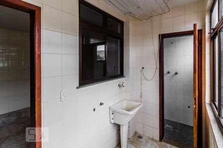Apartamento para alugar com 124m², 3 quartos e 1 vaga Apartamento para alugar com 124m², 3 quartos e 1 vagaÁrea de Serviço