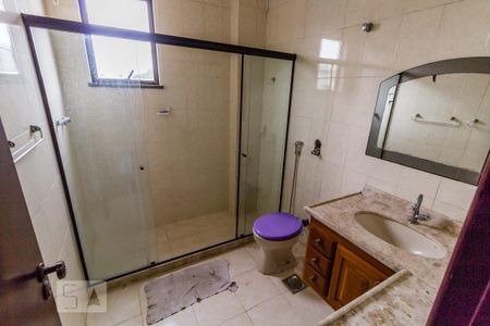 Apartamento para alugar com 124m², 3 quartos e 1 vaga Apartamento para alugar com 124m², 3 quartos e 1 vagaBanheiro Social