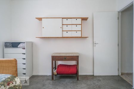 Quarto 1 de casa de condomínio para alugar com 2 quartos, 90m² em Vila Carbone, São Paulo