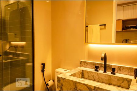 Studio para alugar com 24m², 1 quarto e sem vaga Studio para alugar com 24m², 1 quarto e sem vagaBanheiro