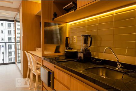 Studio para alugar com 24m², 1 quarto e sem vaga Studio para alugar com 24m², 1 quarto e sem vagaCozinha