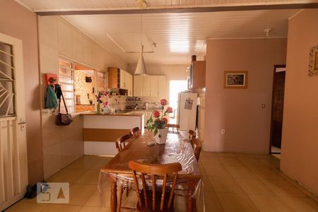 Sala de Jantar de casa à venda com 3 quartos, 100m² em Rio Branco, Canoas