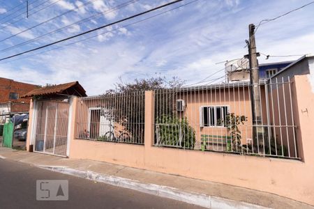 Casa à venda com 100m², 3 quartos e 2 vagasFachada