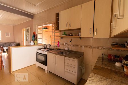 Casa à venda com 100m², 3 quartos e 2 vagasCozinha