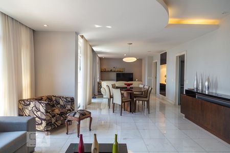 Sala de apartamento para alugar com 4 quartos, 225m² em Santo Antônio, Belo Horizonte