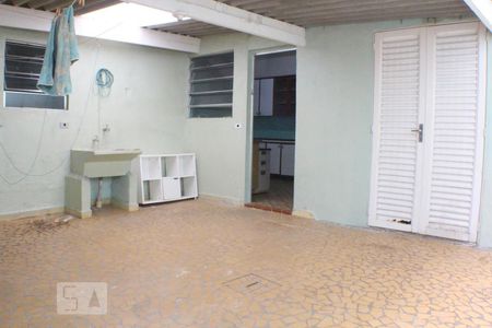 Casa à venda com 240m², 4 quartos e 3 vagasLavanderia