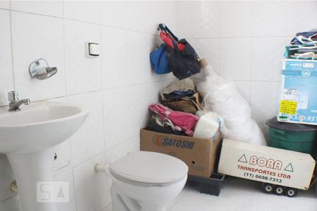 Casa à venda com 240m², 4 quartos e 3 vagasBanheiro