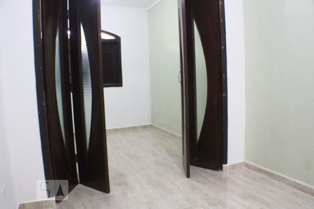 Quarto 1 de casa à venda com 4 quartos, 240m² em Vila Ema, São Paulo