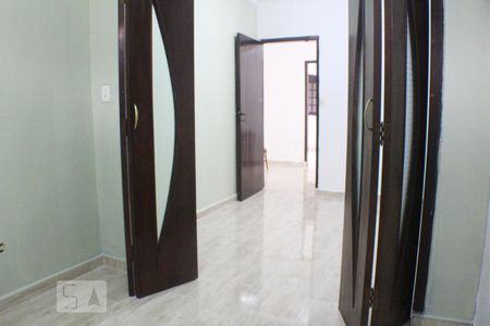Quarto 1 de casa à venda com 4 quartos, 240m² em Vila Ema, São Paulo