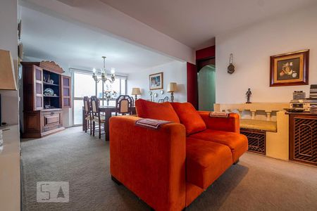 Apartamento à venda com 161m², 3 quartos e 1 vaga Apartamento à venda com 161m², 3 quartos e 1 vagaSala