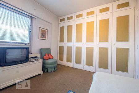 Apartamento à venda com 161m², 3 quartos e 1 vaga Apartamento à venda com 161m², 3 quartos e 1 vagaQuarto 3