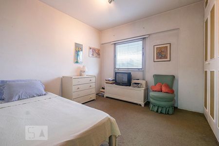 Apartamento à venda com 161m², 3 quartos e 1 vaga Apartamento à venda com 161m², 3 quartos e 1 vagaQuarto 3