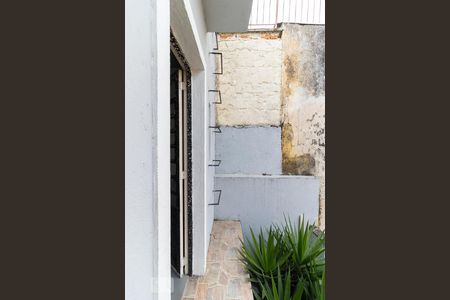 Casa à venda com 100m², 2 quartos e 2 vagasSacada do Quarto 1