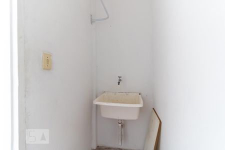 Casa à venda com 100m², 2 quartos e 2 vagasLavanderia