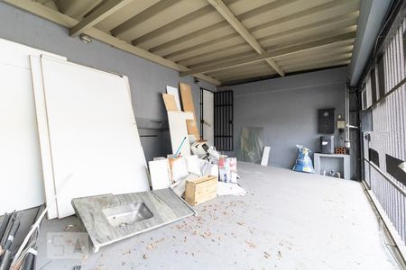 Casa à venda com 100m², 2 quartos e 2 vagasGaragem