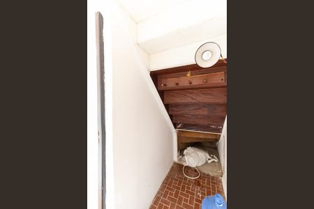 Casa à venda com 100m², 2 quartos e 2 vagasDispensa