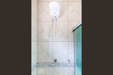 Casa à venda com 300m², 4 quartos e 3 vagasBanheiro da Suíte 2