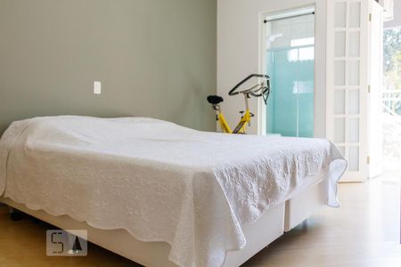 Casa à venda com 300m², 4 quartos e 3 vagasSuíte 3