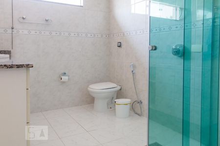 Casa à venda com 300m², 4 quartos e 3 vagasBanheiro