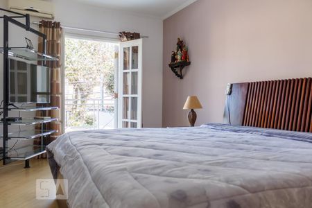 Casa à venda com 300m², 4 quartos e 3 vagasSuíte 1