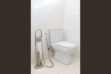 Casa à venda com 300m², 4 quartos e 3 vagasBanheiro da Suíte 1