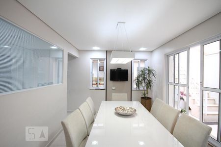 Casa à venda com 350m², 3 quartos e 4 vagasCopa