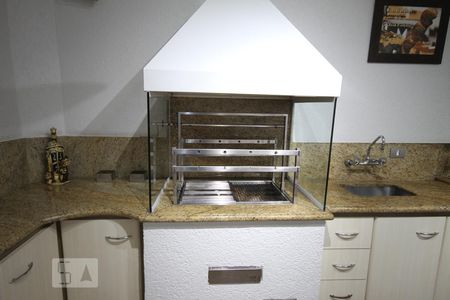 Casa à venda com 350m², 3 quartos e 4 vagasChurrasqueira