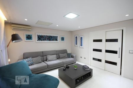 Sala de casa à venda com 3 quartos, 350m² em Bosque da Saúde, São Paulo