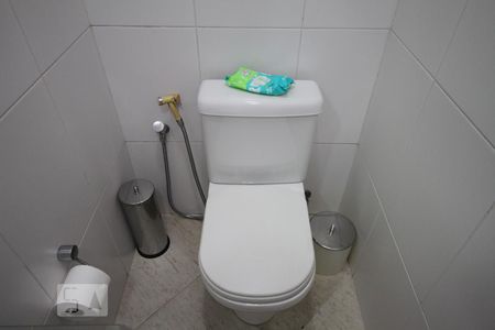 Casa à venda com 350m², 3 quartos e 4 vagasBanheiro garagem