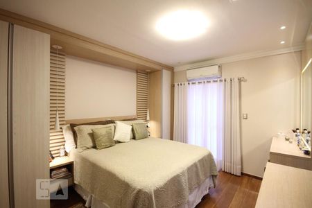 Casa à venda com 350m², 3 quartos e 4 vagasSuíte