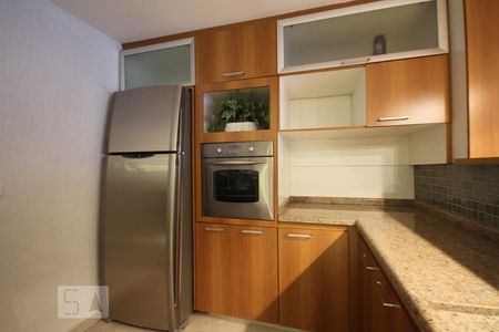 Casa à venda com 350m², 3 quartos e 4 vagasGaragem