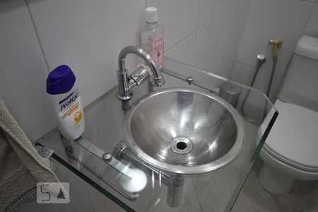 Casa à venda com 350m², 3 quartos e 4 vagasBanheiro garagem